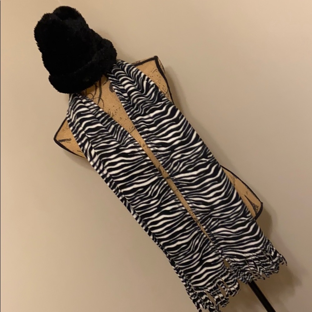 St. John’s Bay hat with scarf